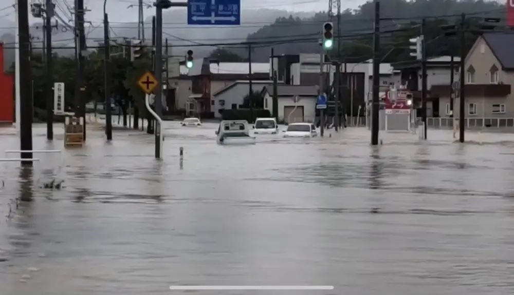 大雨に見舞われた鯵ヶ沢町の様子,弘前卓球センター
