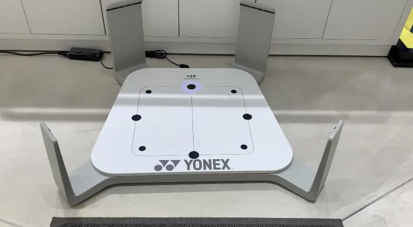 3D足型計測がすごい】自分に合ったヨネックス最新シューズ選び