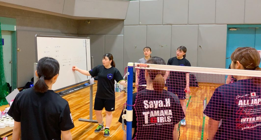 日体大バド部に潜入】強さの秘密は「先輩が後輩を支える伝統」 – Smart Sports News