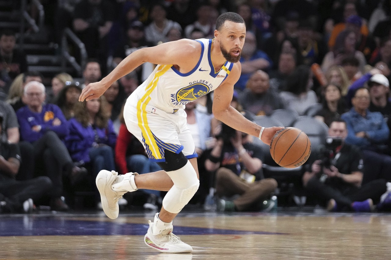 NBA」カリー擁するウォリアーズ、7戦までもつれ込んだプレイオフで